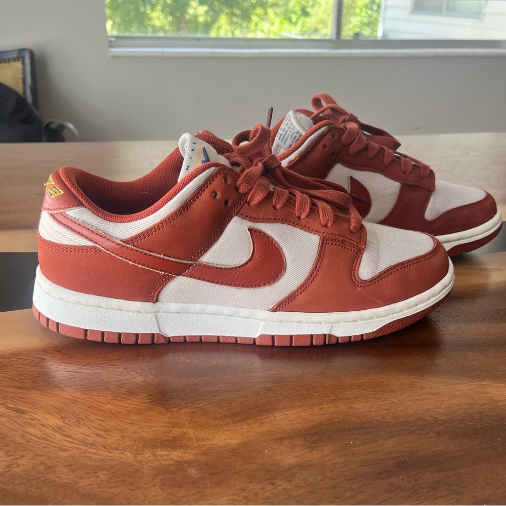 WOMEN'S NIKE DUNK LOW LX - Size 8.5